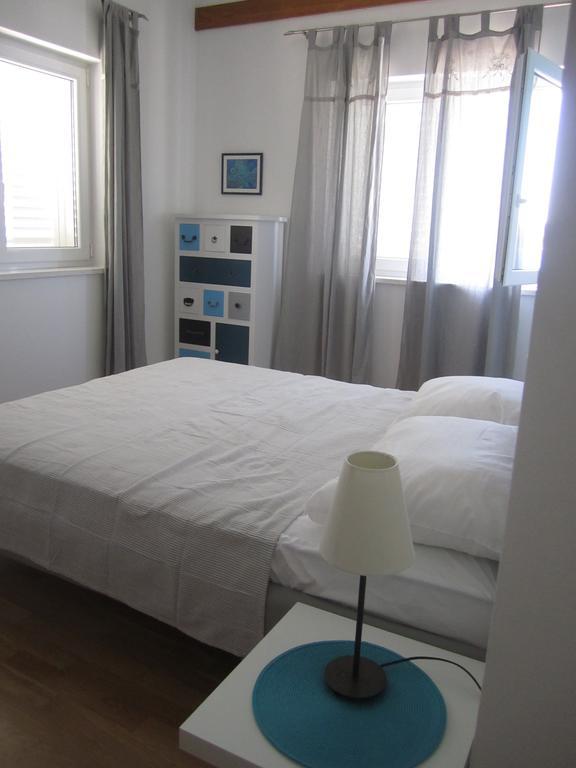 Apartments Jela Rogoznica  Chambre photo
