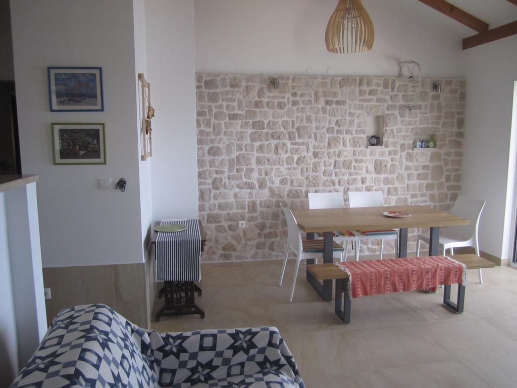 Apartments Jela Rogoznica  Chambre photo