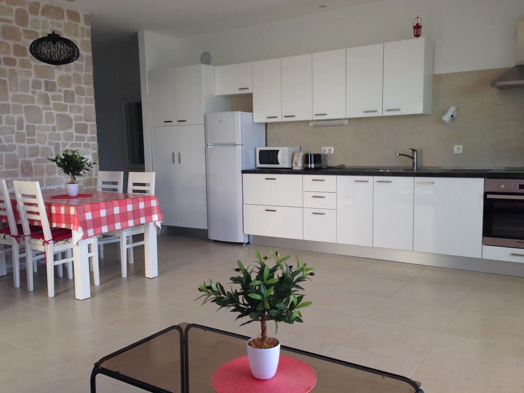 Apartments Jela Rogoznica  Extérieur photo